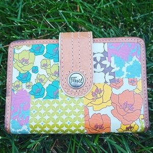 Floral Patchwork Fossil Purse/Wallet